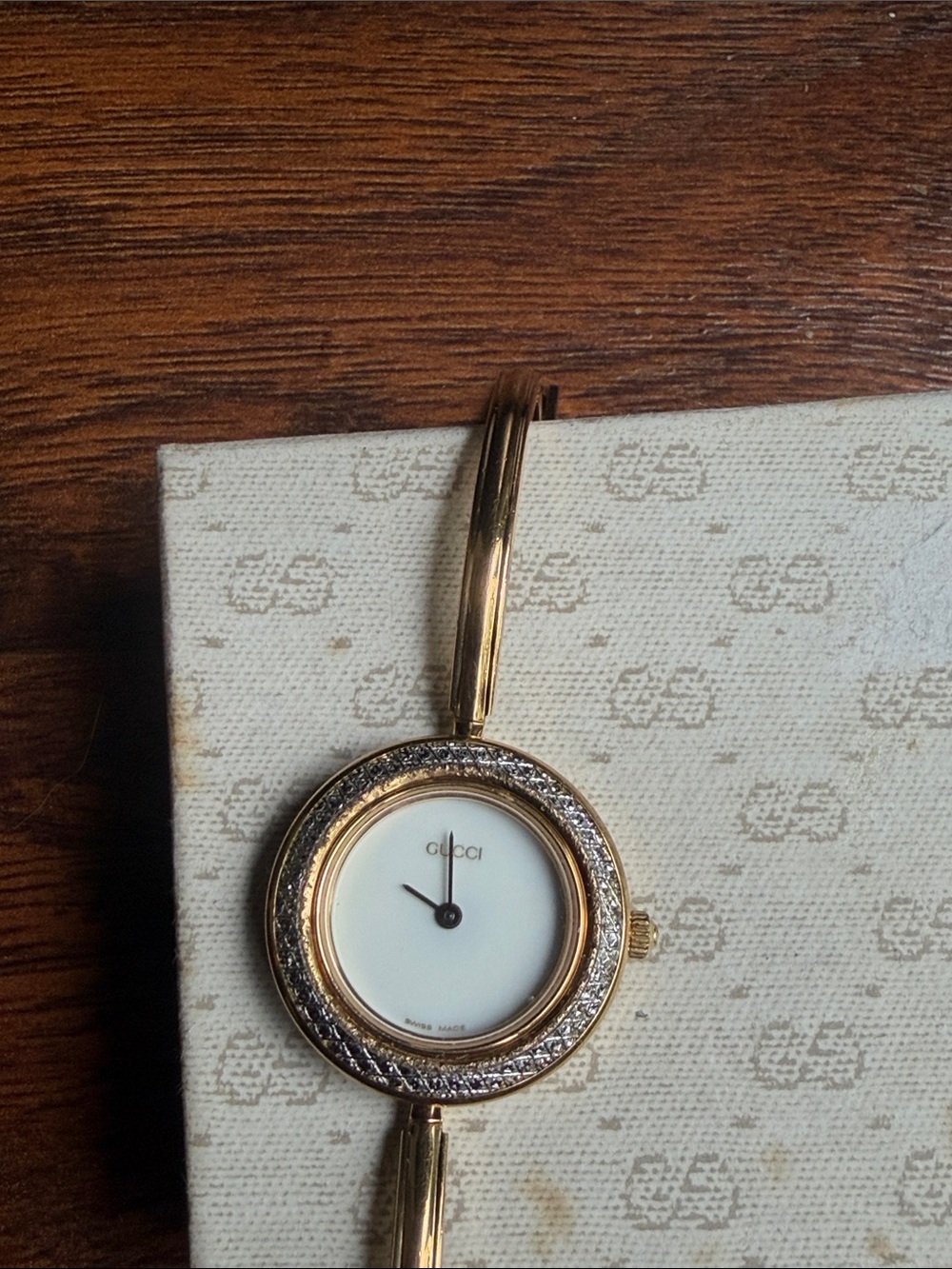 Gucci 11/12.2 bezel